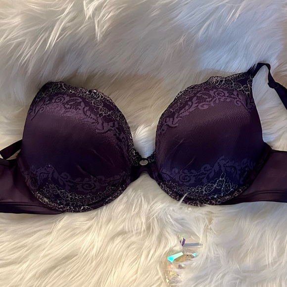 DKNY !! - Picture 15 of 16